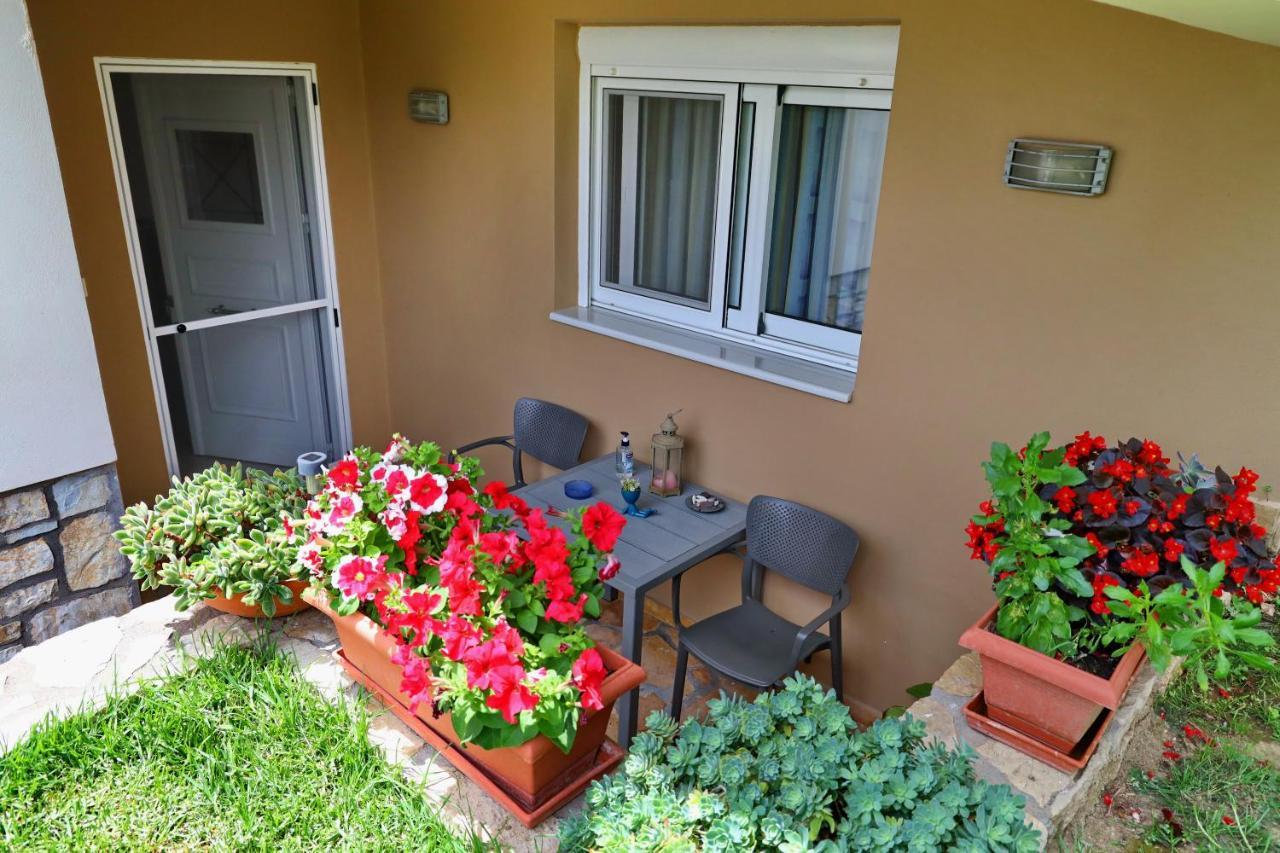 Fou'S Apartment Nafpaktos Dış mekan fotoğraf